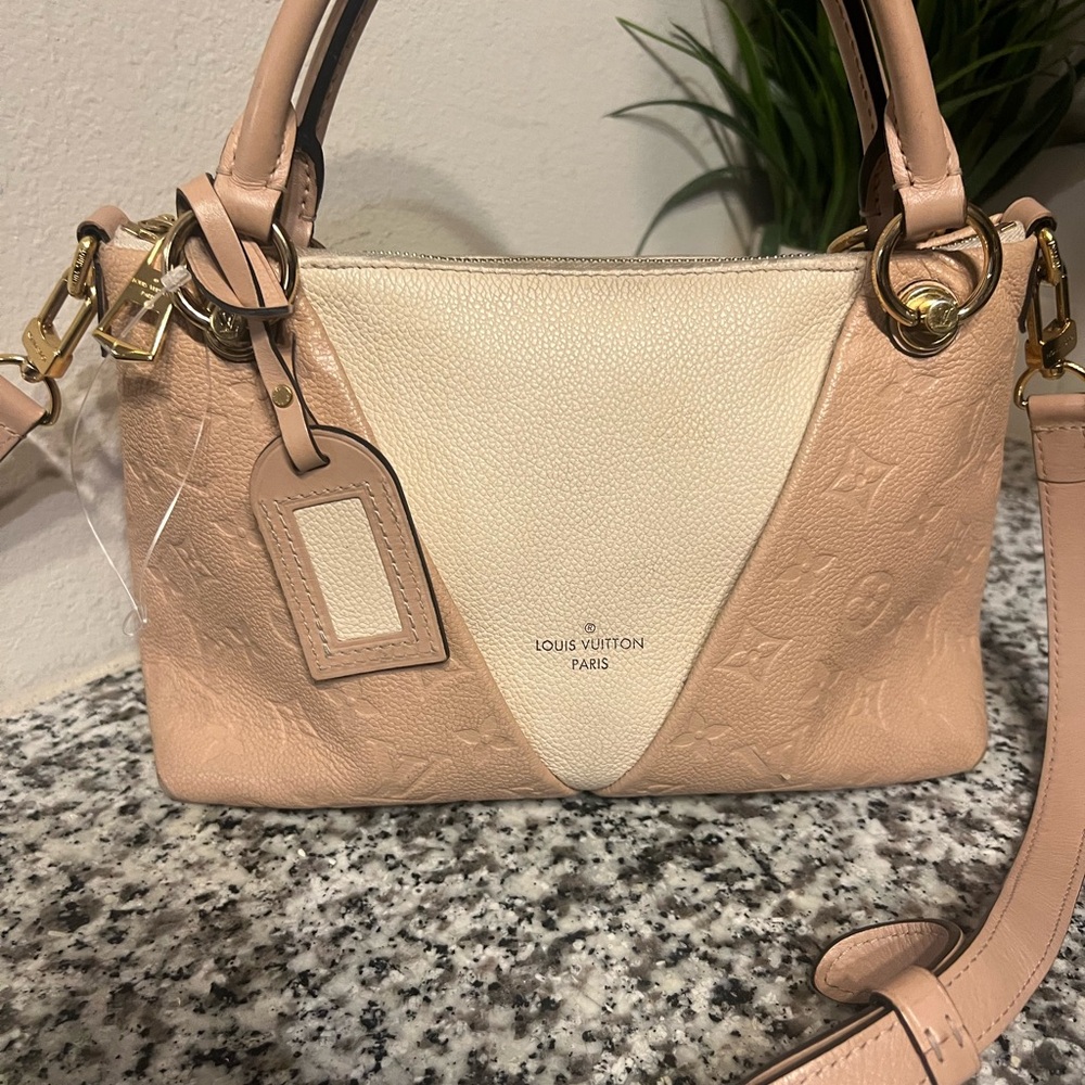 Louis Vuitton V Tote BB Empreinte - Picture 3 of 16